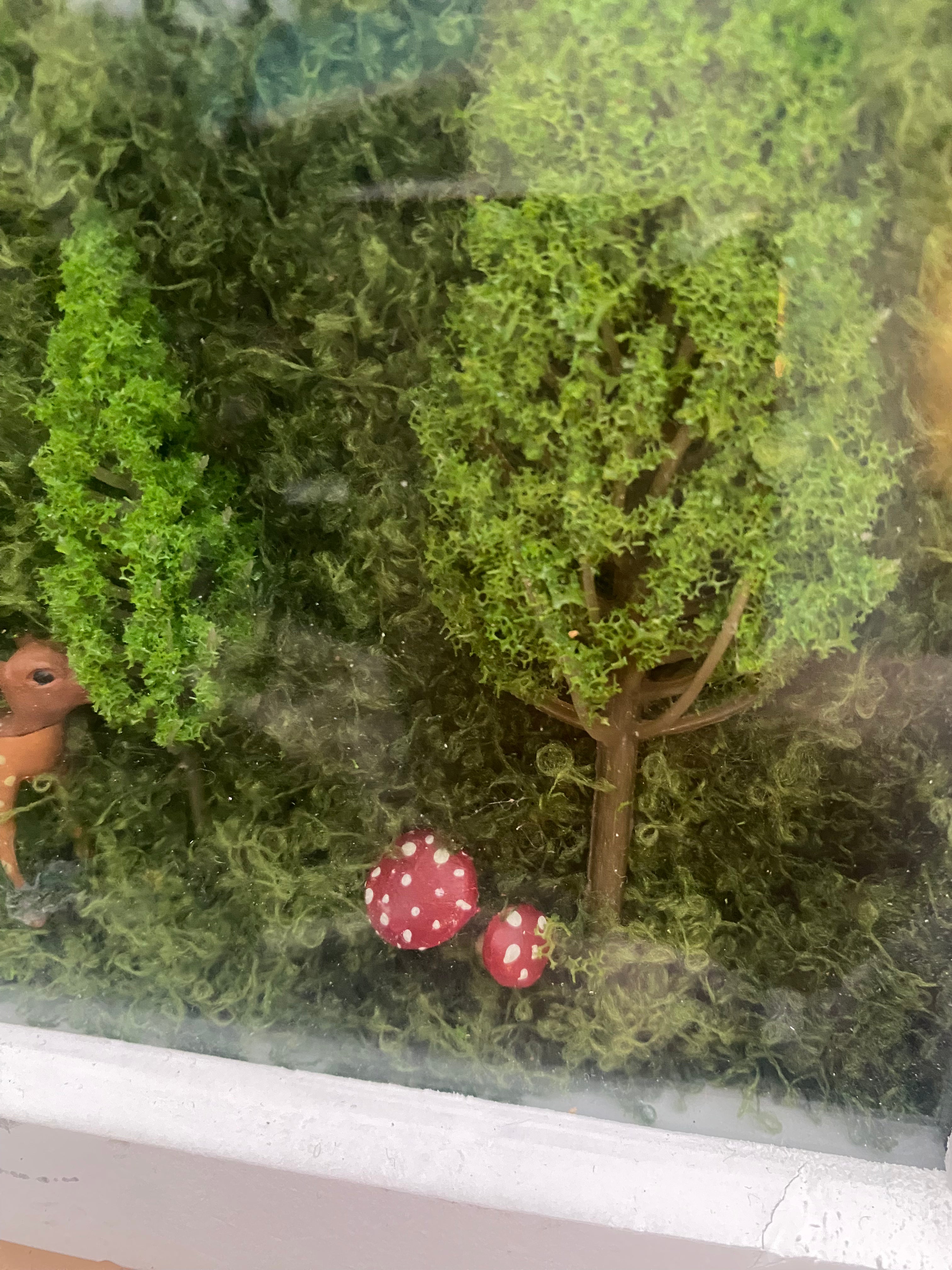 Shadow box forest scene in square frames