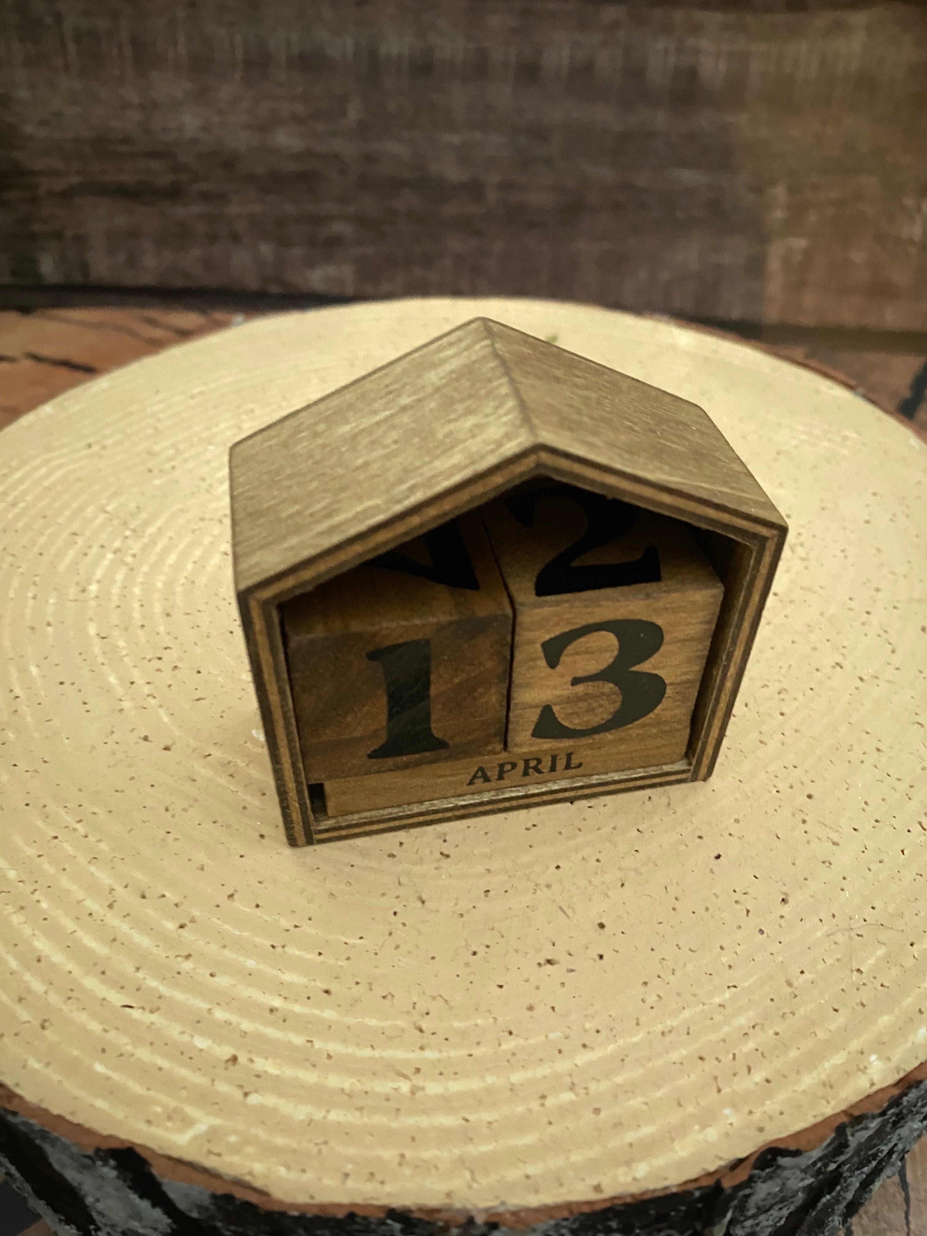 Perpetual calendar