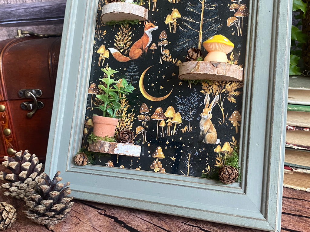 Sagewood Ledge Frame