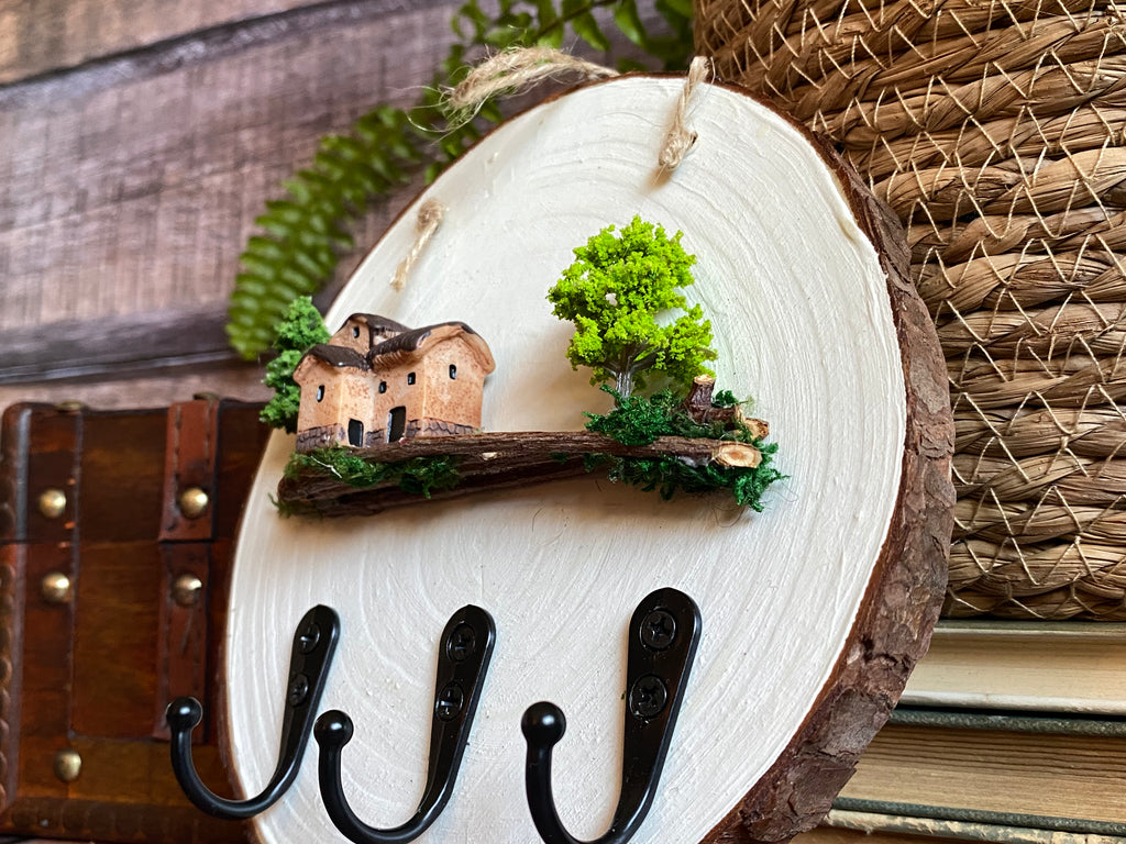 Woodland cottage key hook
