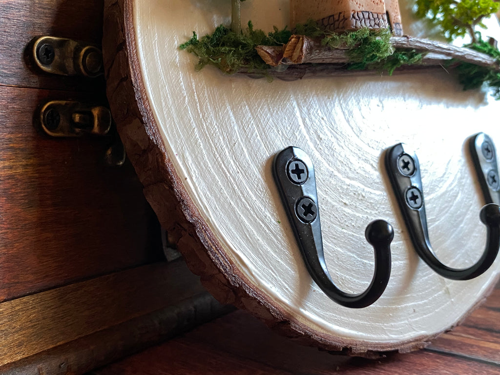 Woodland cottage key hook