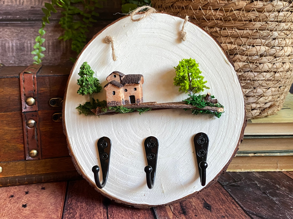 Woodland cottage key hook