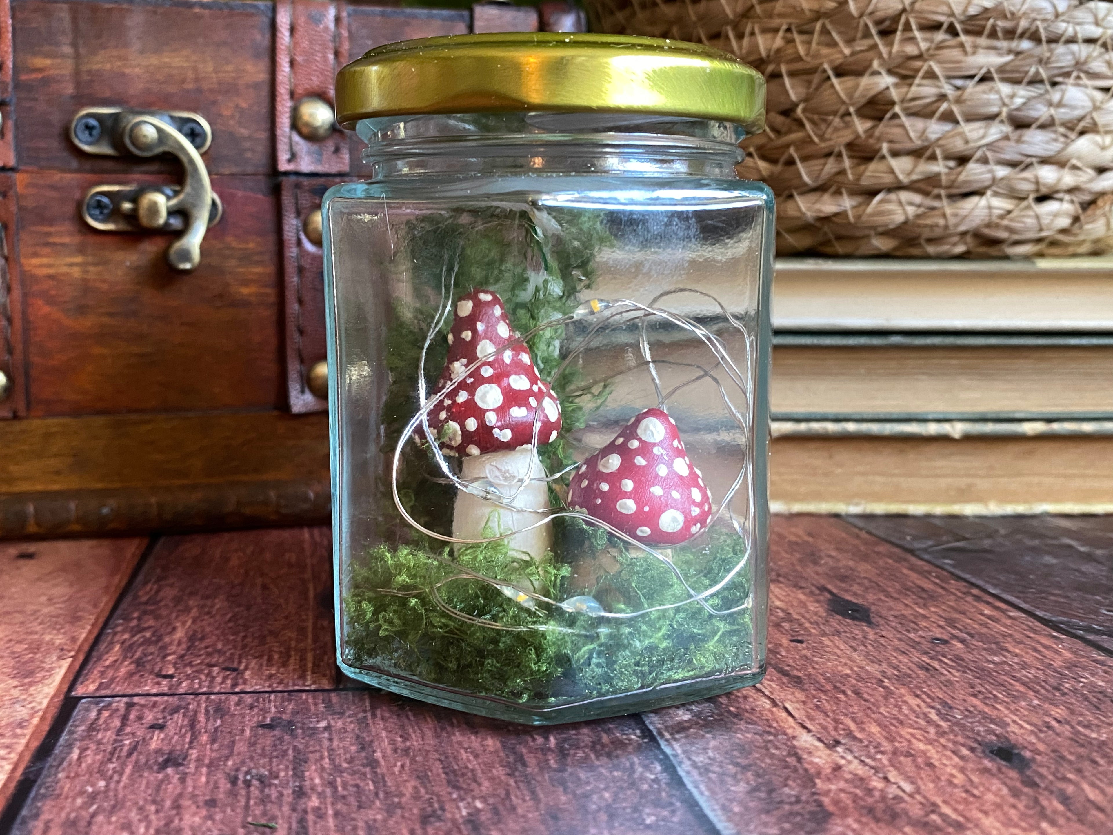 Mossy glow jar - two red mushrooms