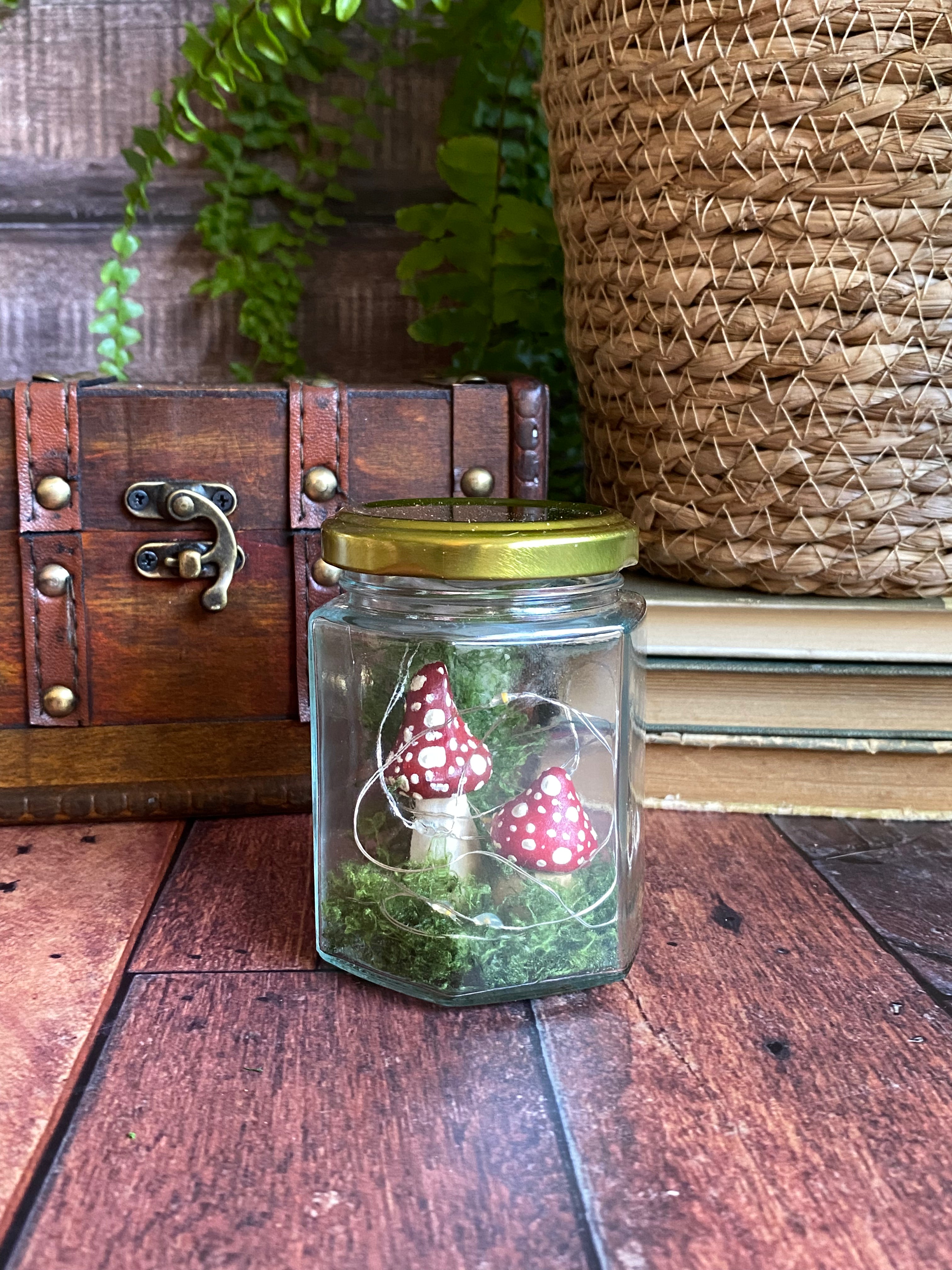 Mossy glow jar - two red mushrooms