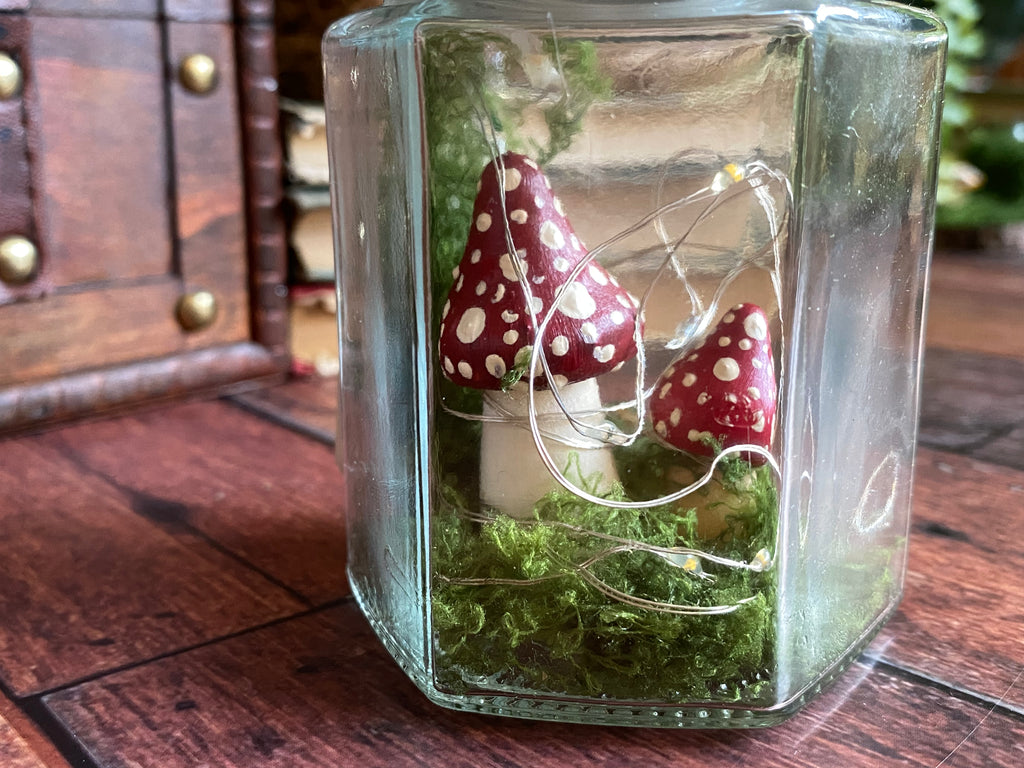 Mossy glow jar - two red mushrooms