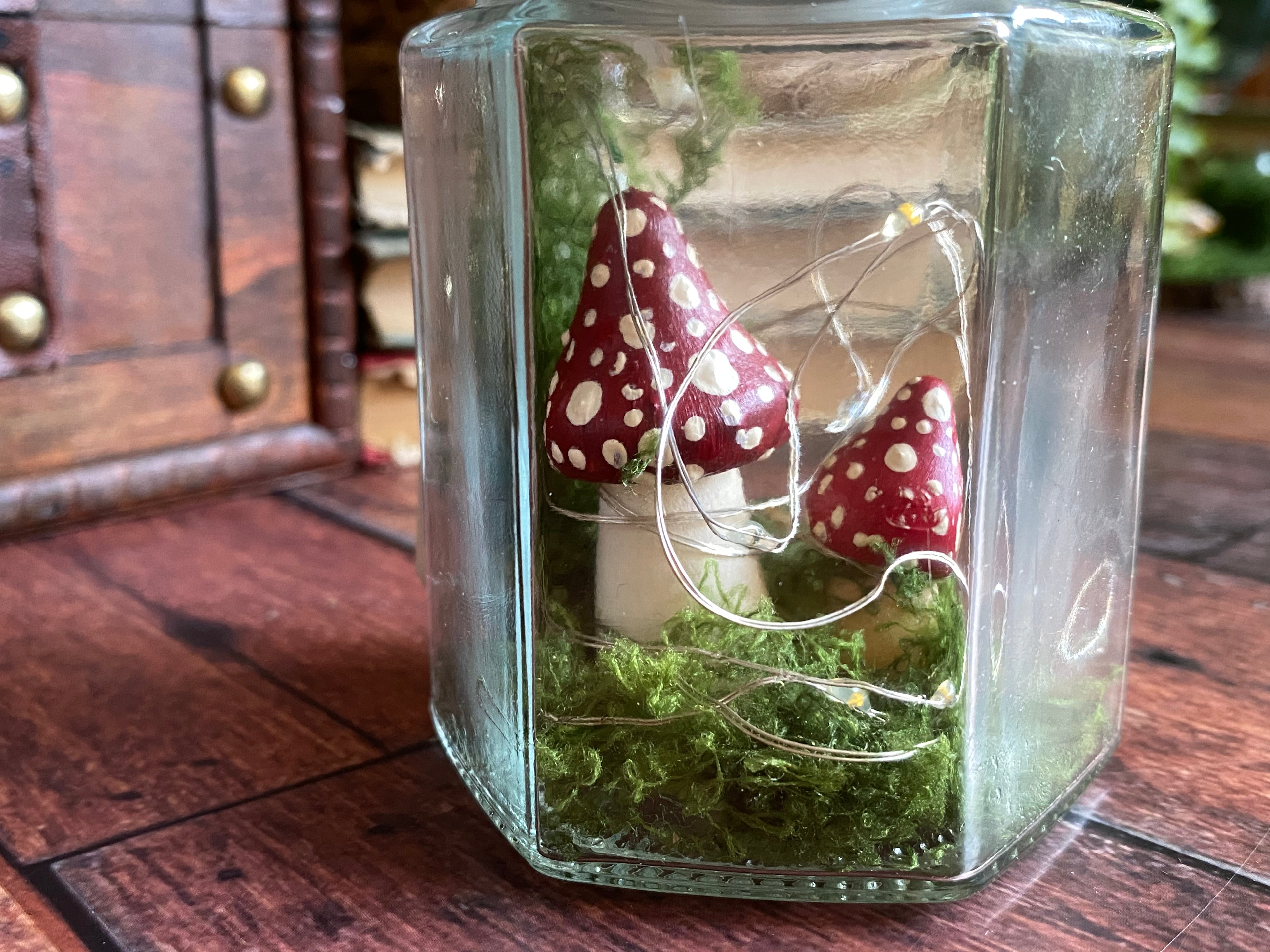 Mossy glow jar - two red mushrooms