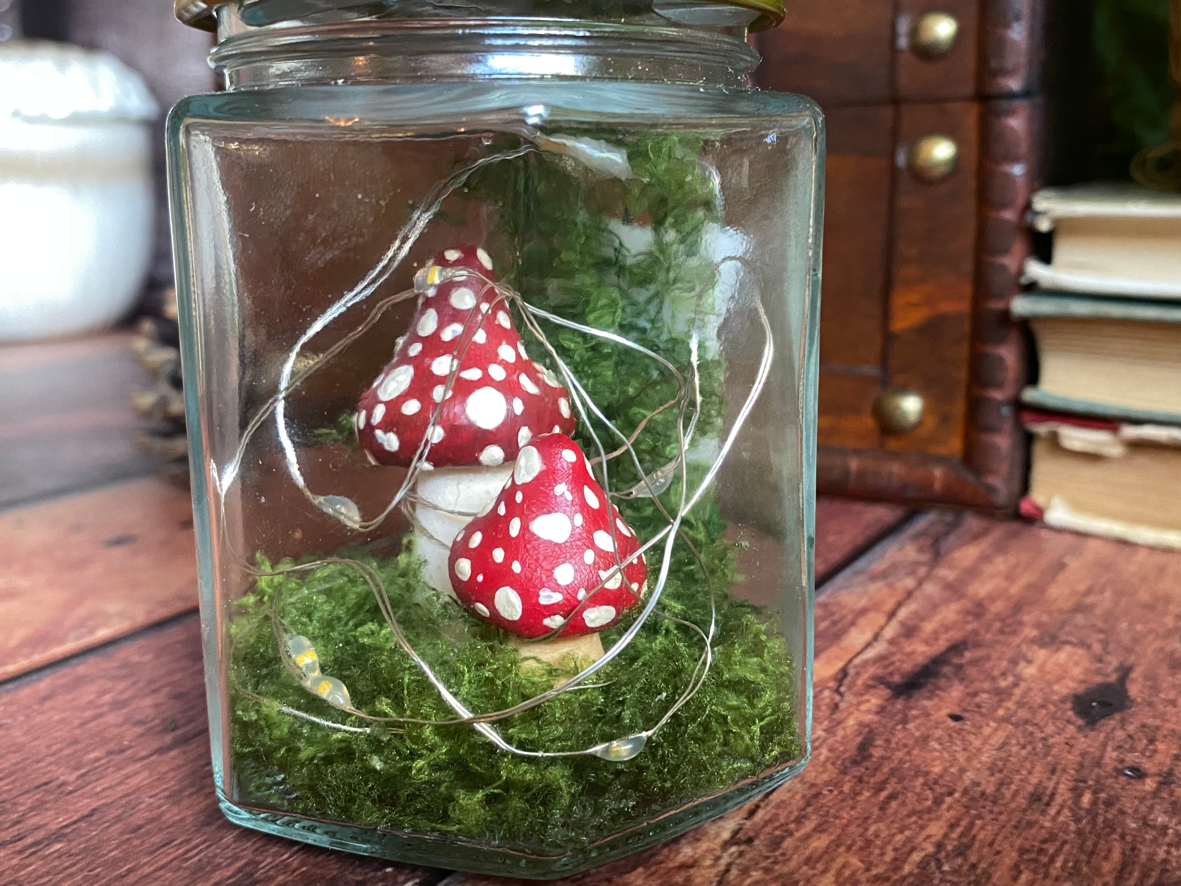 Mossy glow jar - two red mushrooms
