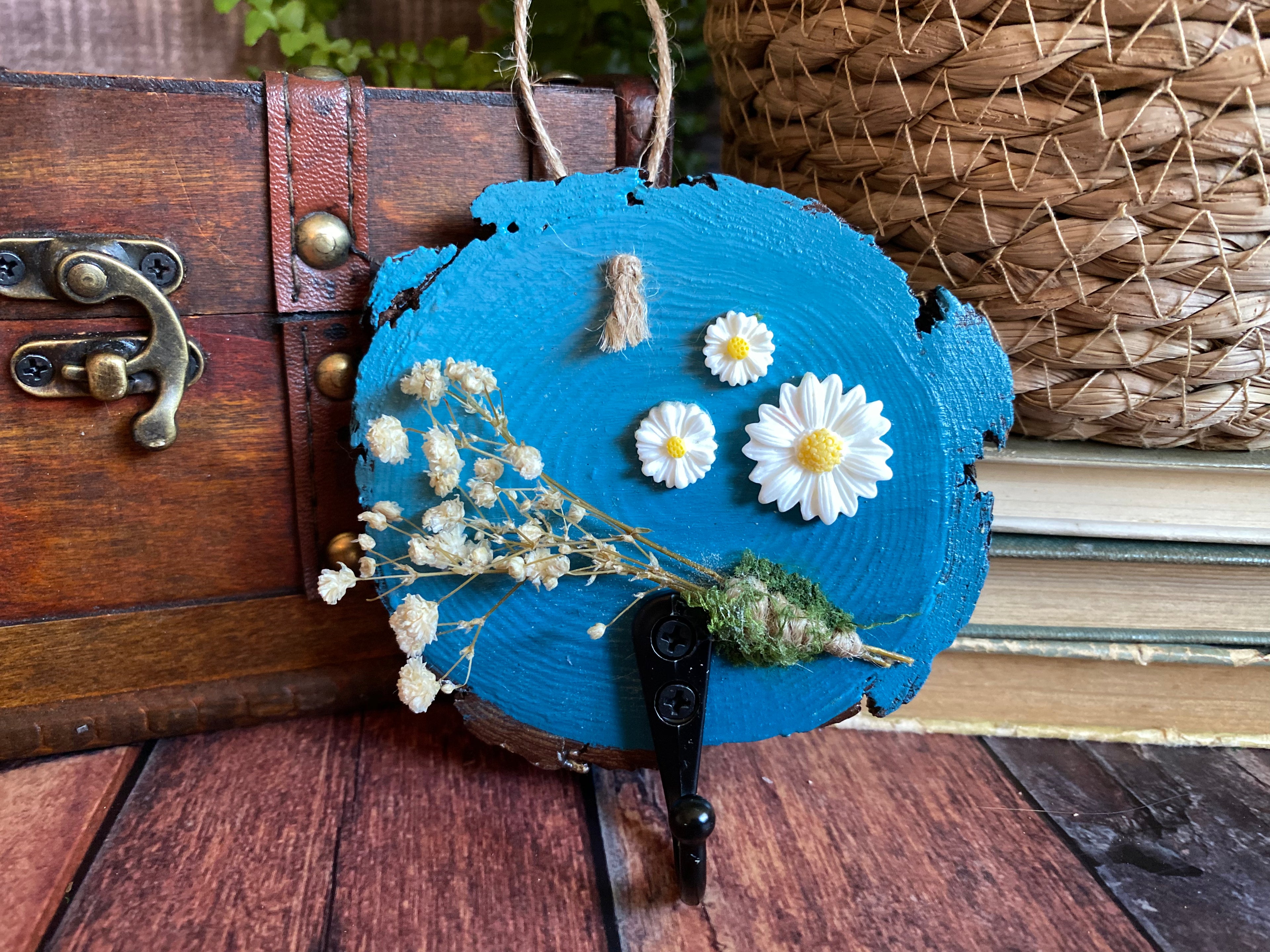 Baby daisy breath hook