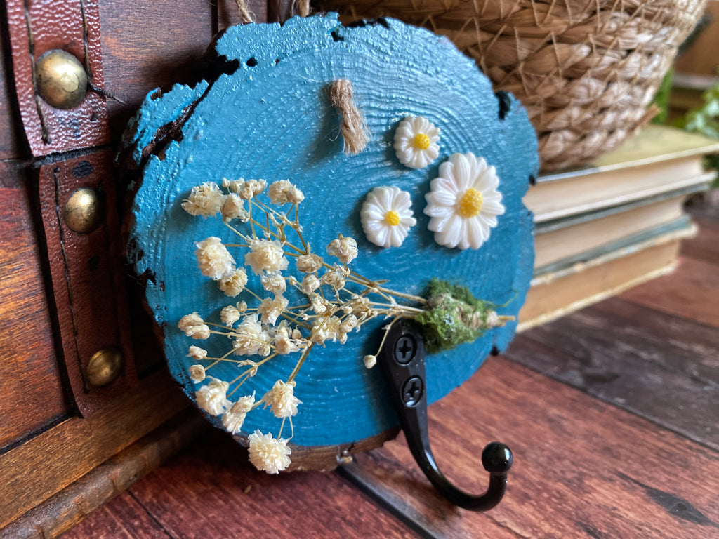 Baby daisy breath hook